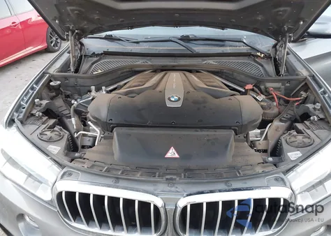 2018 BMW X6 xDrive50I z USA, uszkodzony, nr VIN 5UXKU6C52J0Z66681